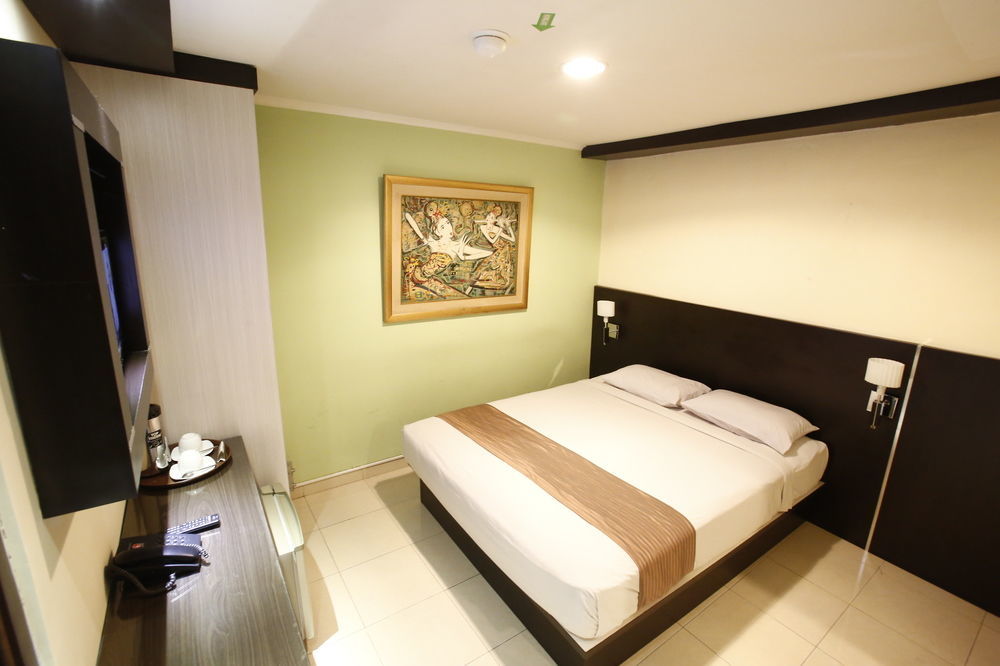 Reddoorz Plus @ Karet Setiabudi Jakarta Luaran gambar