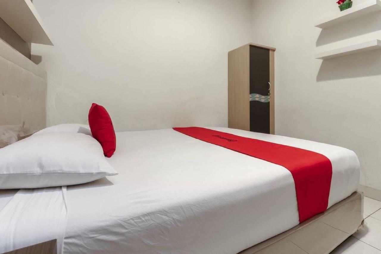 Reddoorz Plus @ Karet Setiabudi Jakarta Luaran gambar
