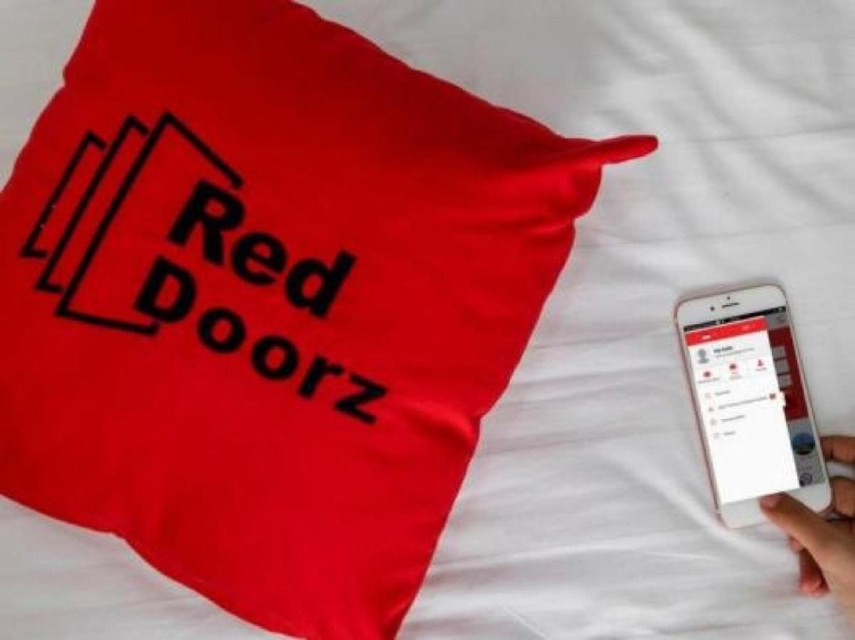Reddoorz Plus @ Karet Setiabudi Jakarta Luaran gambar